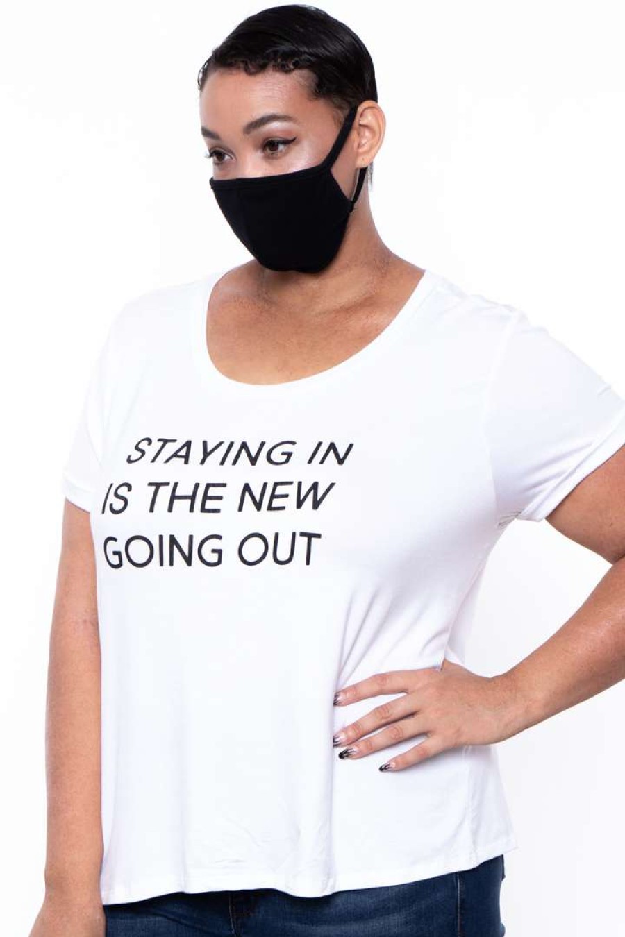 Sets * | Curvy Sense Plus Size Graphic "Staying In" Tee & Mask Set White