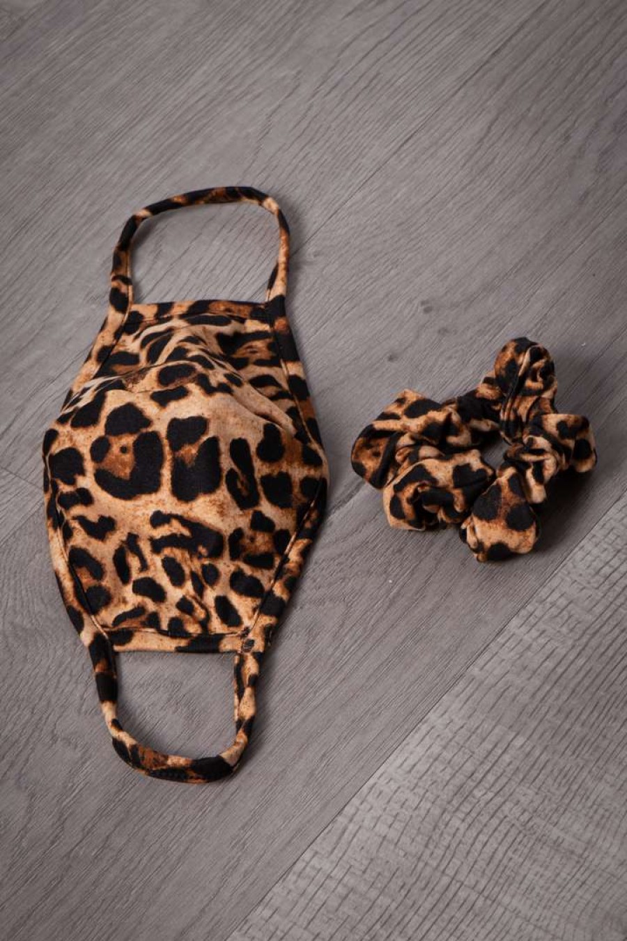 Sets * | Curvy Sense Sets Washable Face Mask & Scrunchie Set Leopard